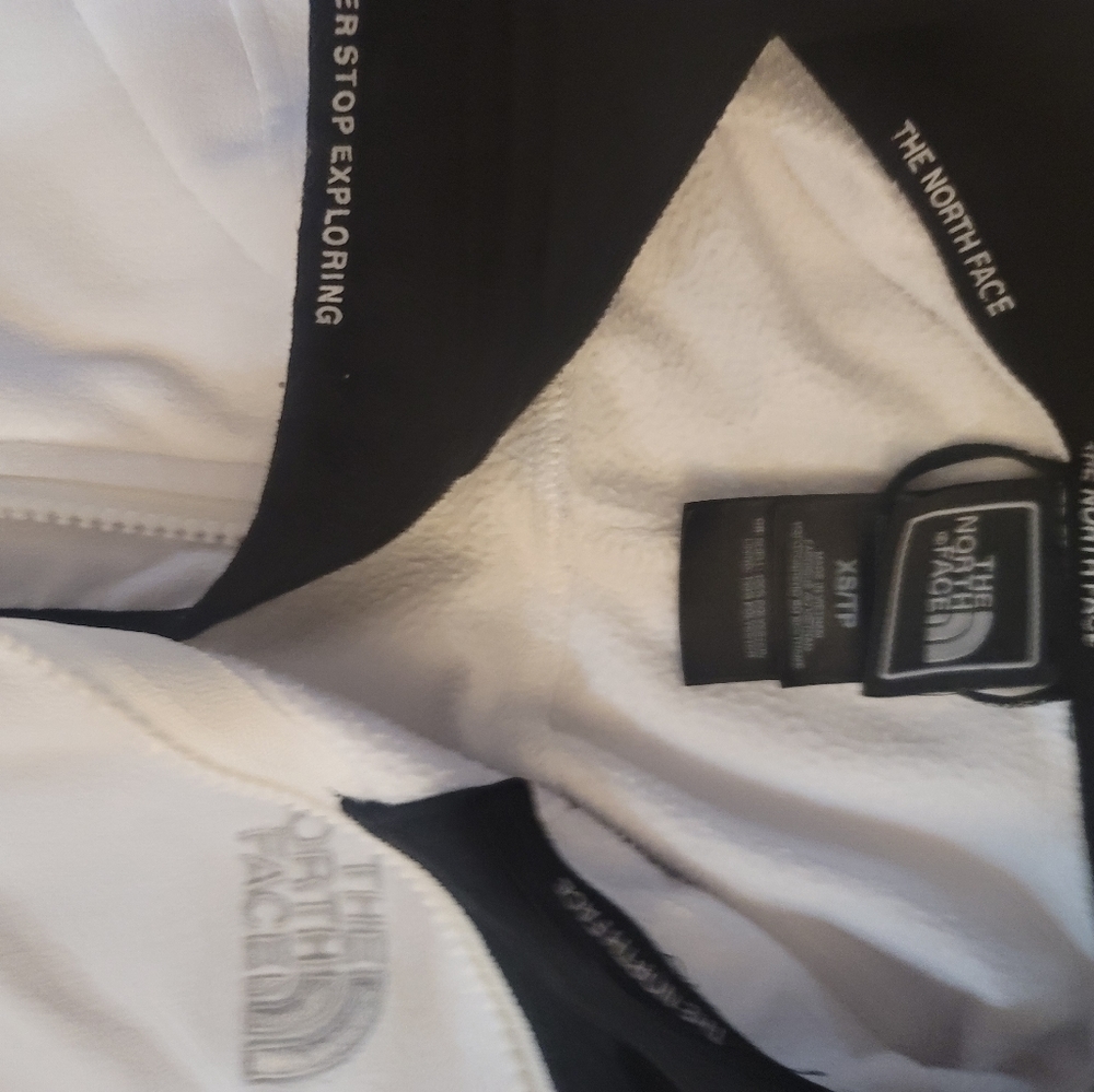 The Northface Fleece Sweatshirt